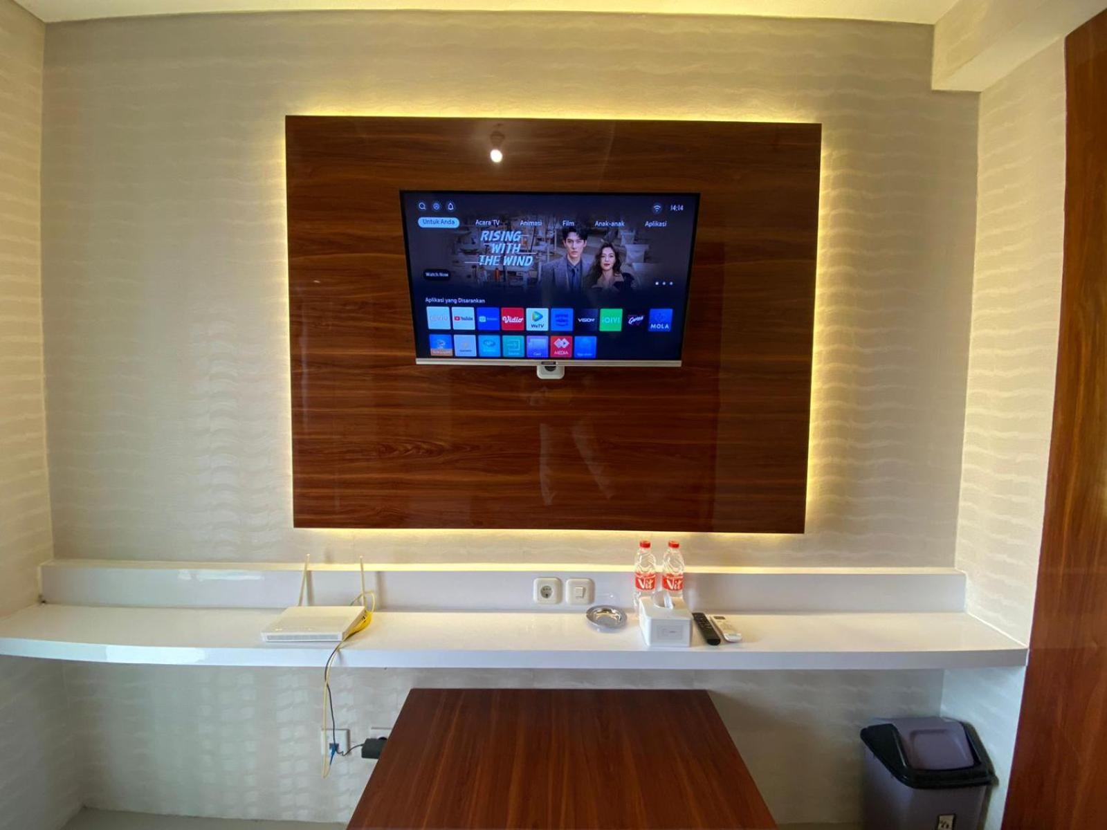 Shero Transpark Bekasi Hotel Exterior foto